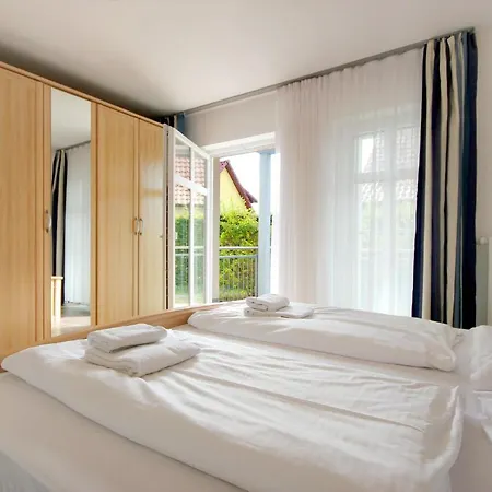 Karina By Rujana Appartement *