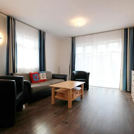 Karina By Rujana * 괴렌