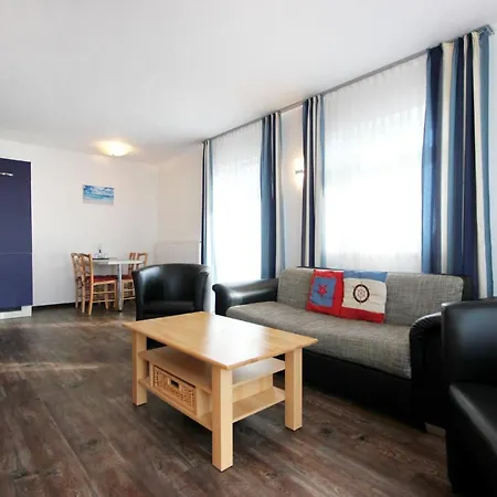 Karina By Rujana 아파트